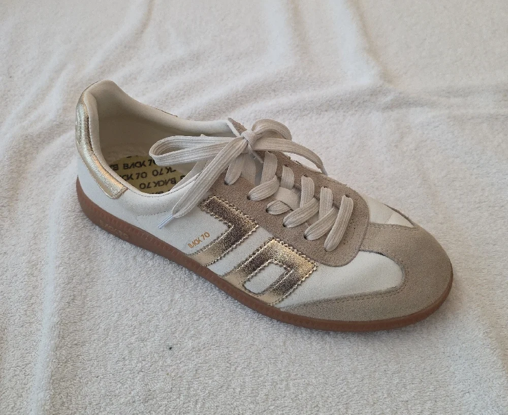 Back 70 Women's White & Taupe Lace-Up Sneakers with Metallic Gold Accent - Picture 7 of 8